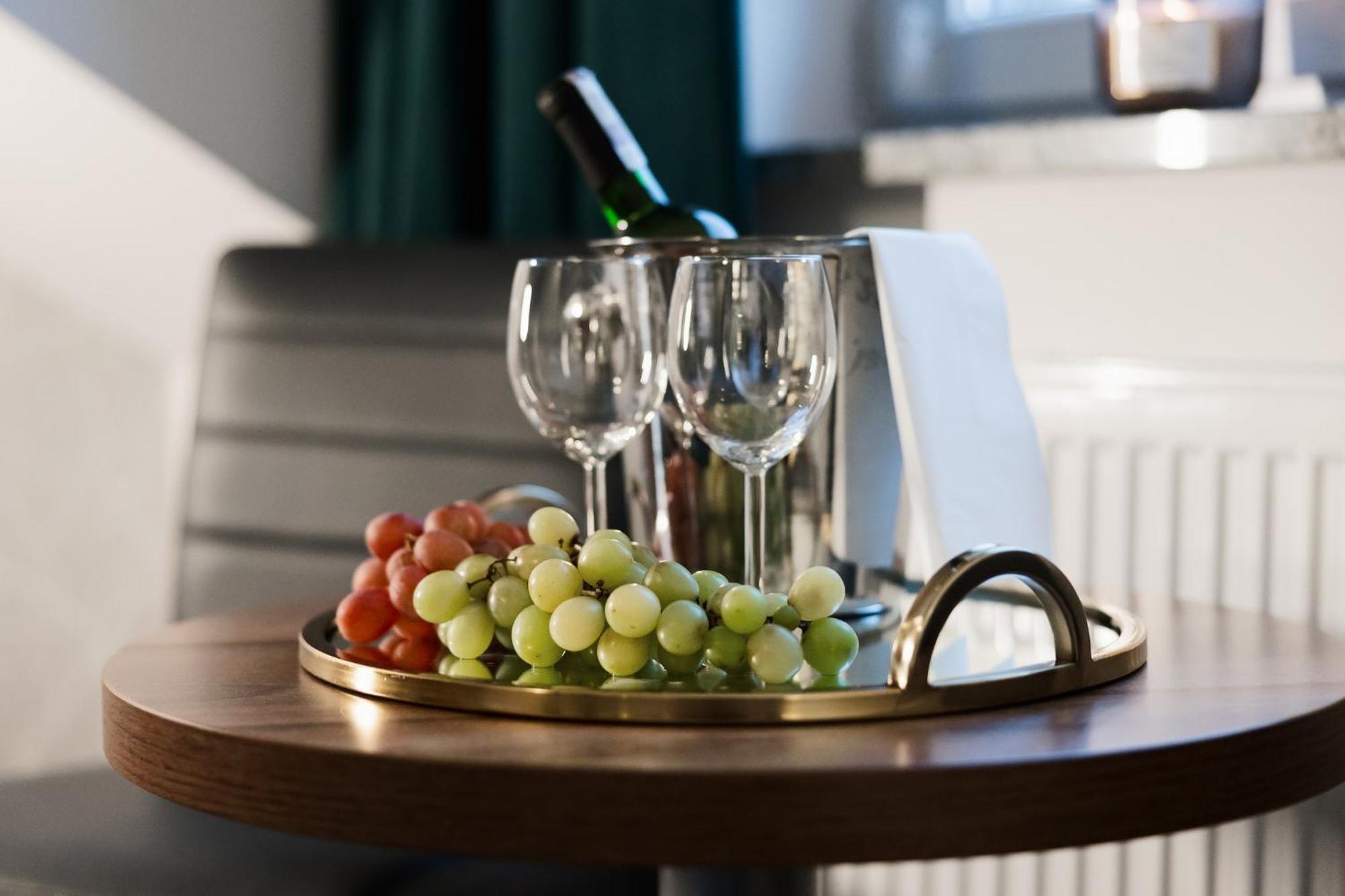 Gosciniec Zacisze I Blisko A2 Dabie-Uniejow I Restauracja Bed & Breakfast Ngoại thất bức ảnh