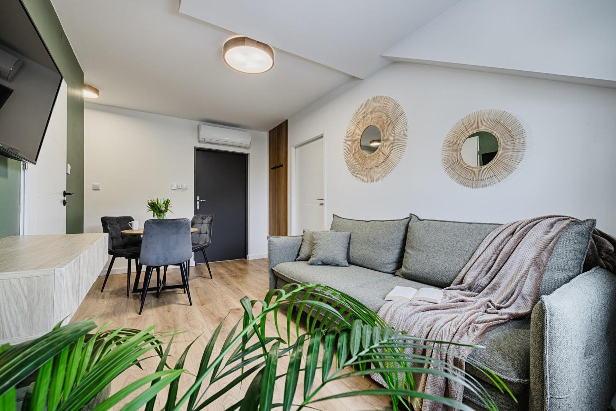 Gosciniec Zacisze I Blisko A2 Dabie-Uniejow I Restauracja Bed & Breakfast Ngoại thất bức ảnh