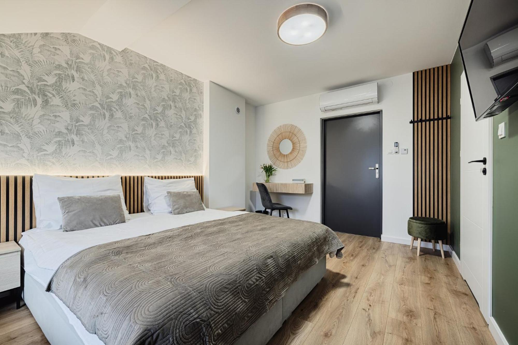 Gosciniec Zacisze I Blisko A2 Dabie-Uniejow I Restauracja Bed & Breakfast Ngoại thất bức ảnh